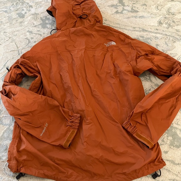North Face Men’s Orange Rain Jacket - Picture 2 of 4